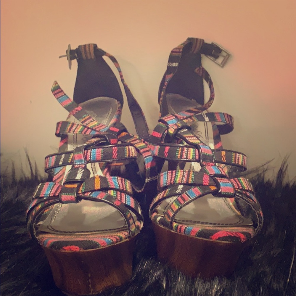 Social 86  Heels
